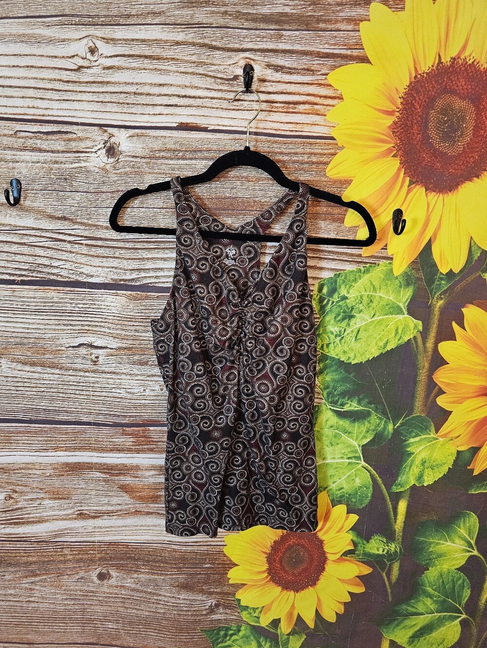 Women's Sleeveless Swirl Print Tank Top - Brown
